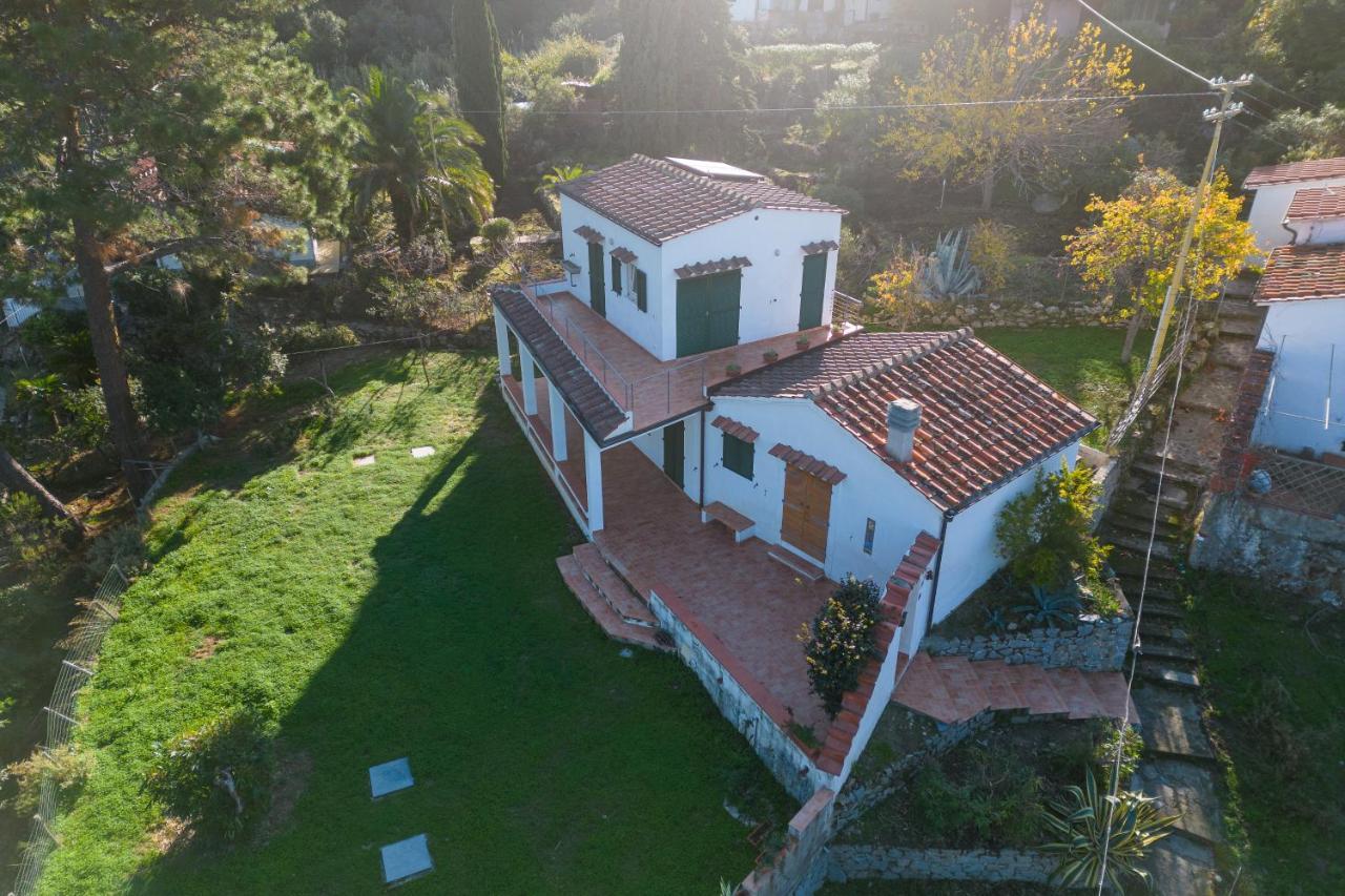 Villa Caterina Quiete E Mare-Goelba SantʼAndrea Exterior foto
